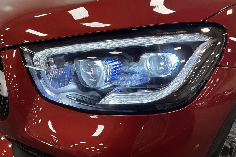 Mercedes GLC200 bild 26