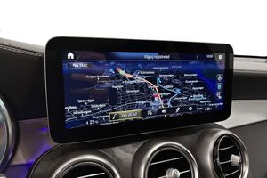 Mercedes GLC200 bild 18
