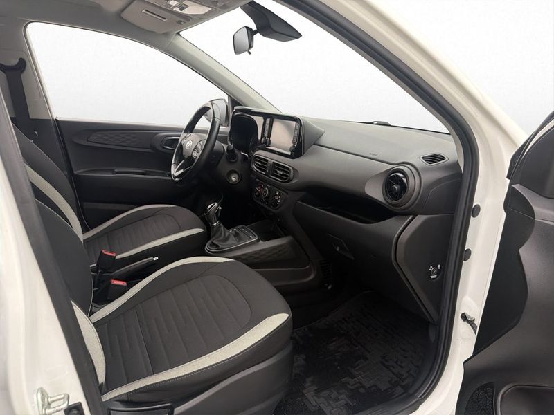 Hyundai i10 bild 24