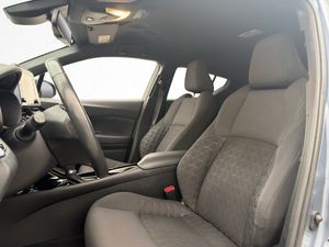 Toyota C-HR bild 13