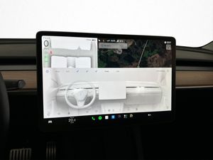 Tesla Model Y bild 26
