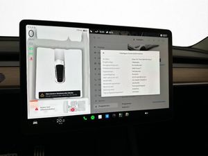 Tesla Model Y bild 28
