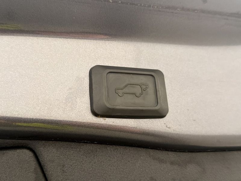 Toyota RAV4 bild 12