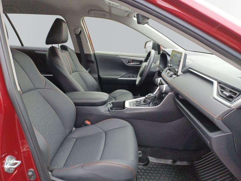Toyota RAV4 bild 6