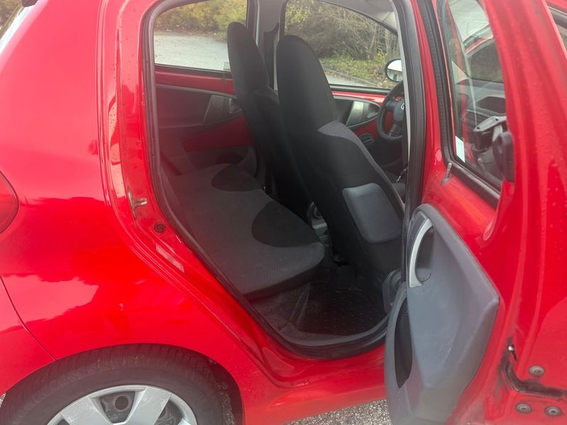 Toyota Aygo bild 5