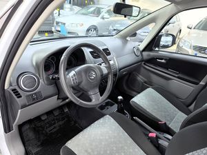 Suzuki SX4 bild 11