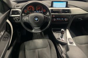 BMW 320 bild 11