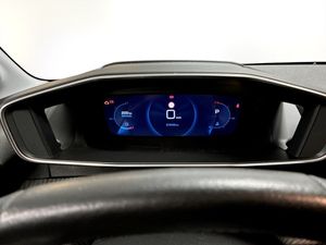 Peugeot 208 bild 8