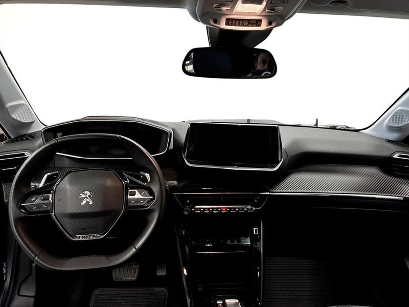 Peugeot 208 bild 6