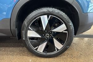 Volvo EX40 bild 15
