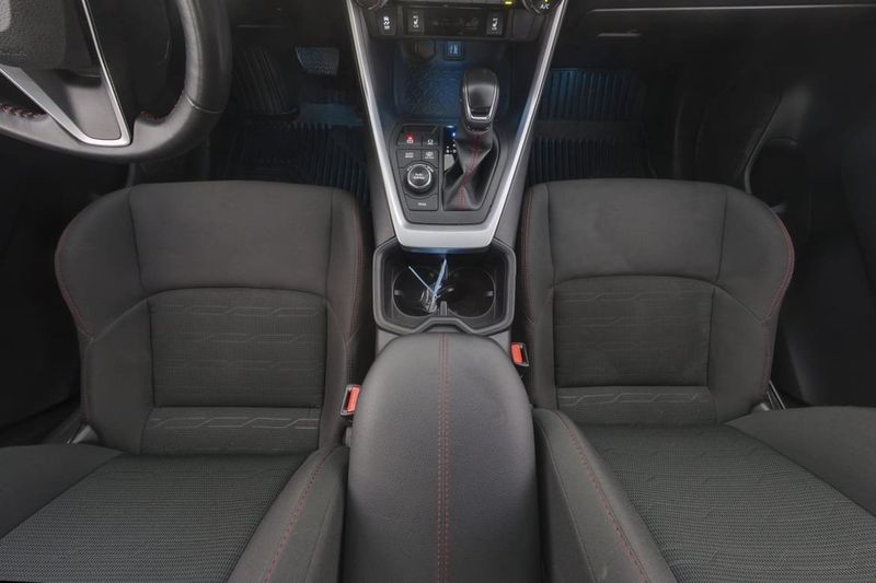 Toyota RAV4 bild 19
