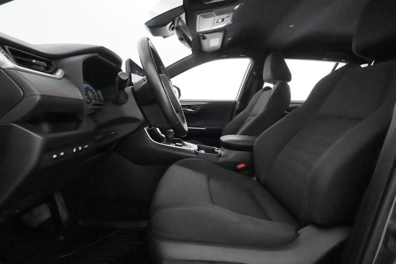Toyota RAV4 bild 10