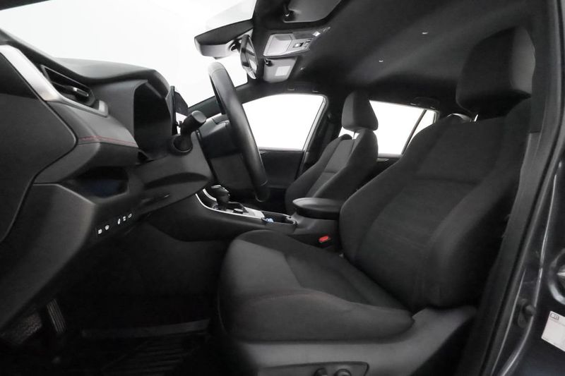 Toyota RAV4 bild 11