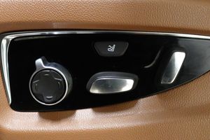 Cadillac ESCALADE bild 13
