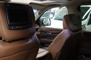 Cadillac ESCALADE bild 15