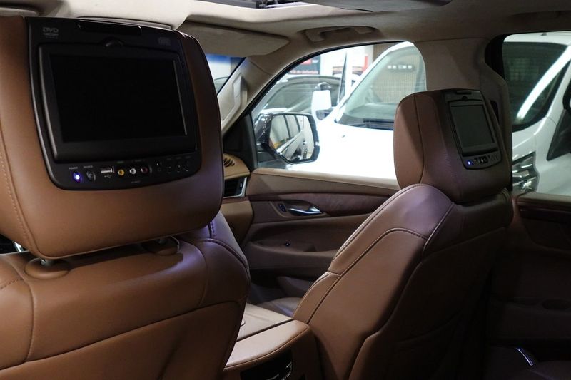 Cadillac ESCALADE bild 15