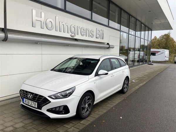 Hyundai i30 Kombi 1.0 T-GDi Essential CarPlay Aut Kamera Keyless | - 2023
