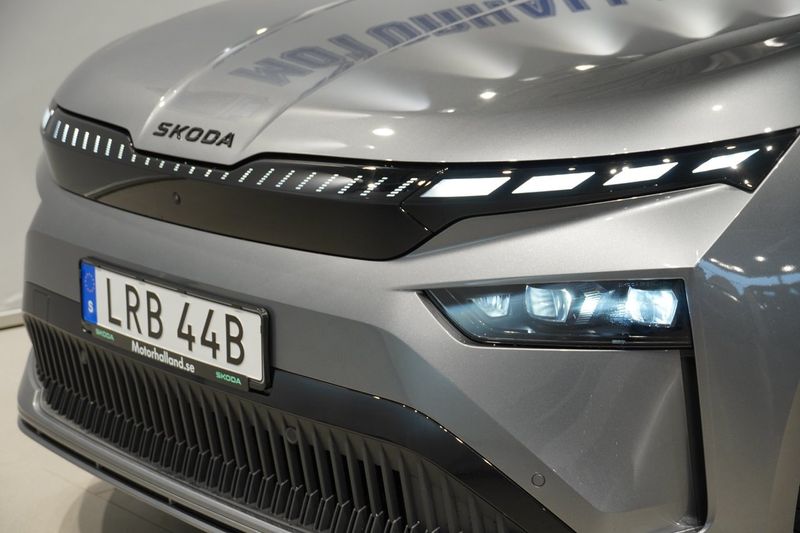 Skoda Enyaq bild 3