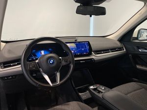 BMW iX1 bild 5
