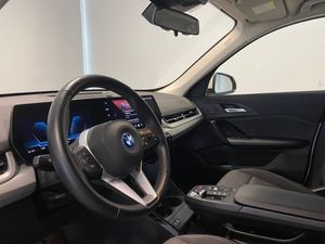 BMW iX1 bild 4