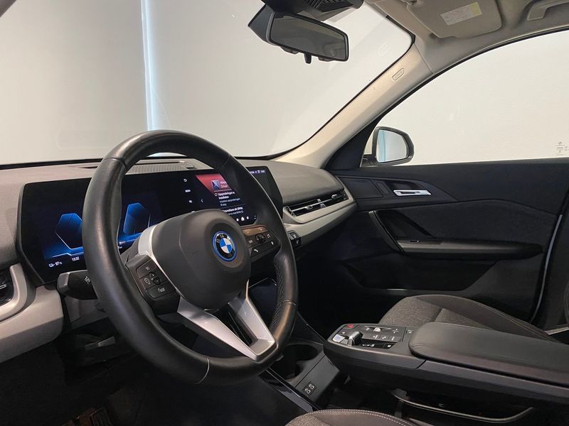 BMW iX1 bild 4