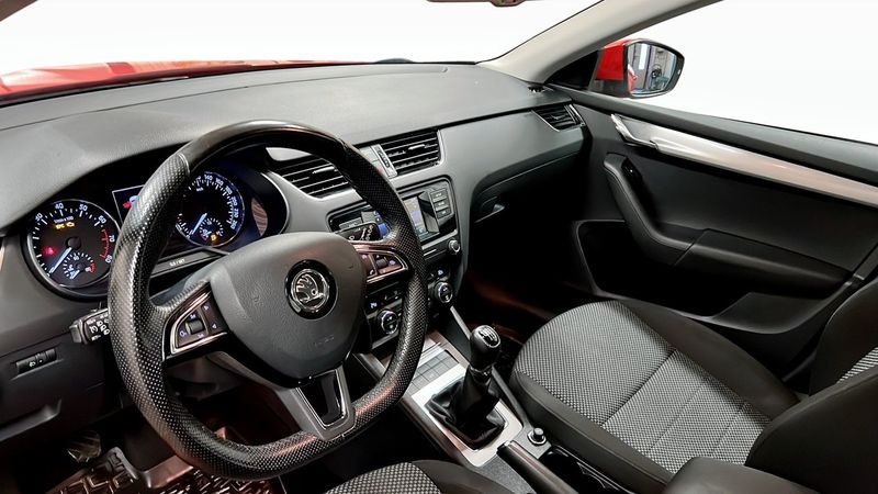Skoda Octavia bild 7