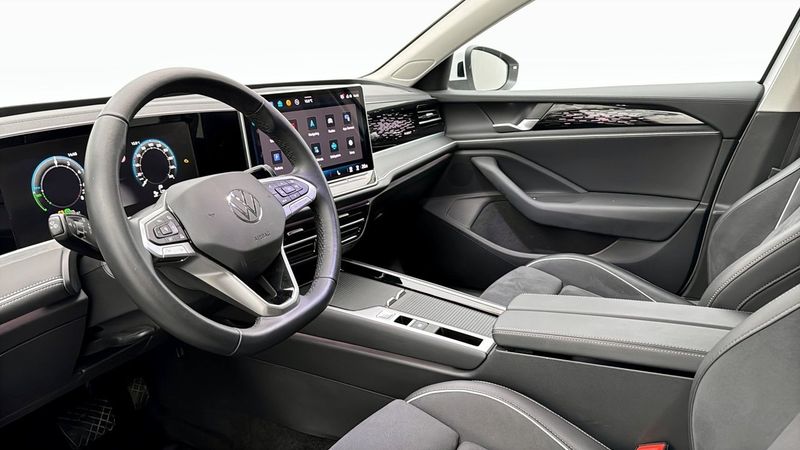Volkswagen Passat bild 7