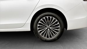 Volkswagen Passat bild 6