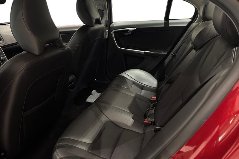 Volvo S60 bild 13