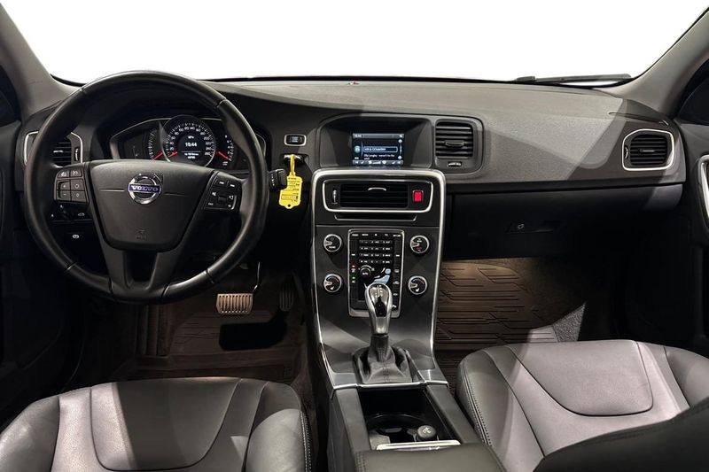 Volvo S60 bild 10