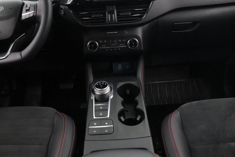 Ford Kuga bild 14