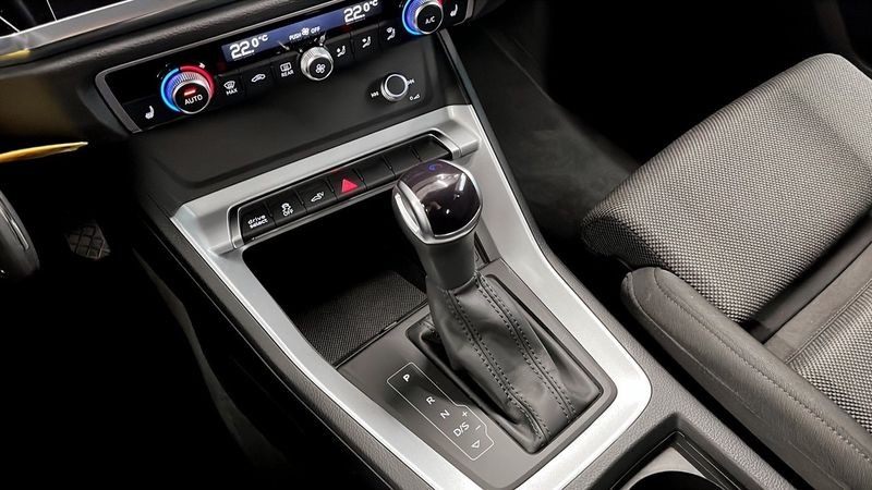 Audi Q3 bild 14