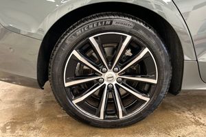 Volvo V60 bild 24