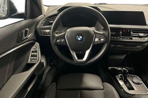 BMW 118 bild 9