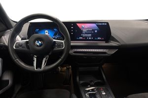 BMW 120 bild 8