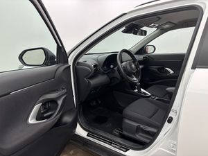 Toyota Yaris Cross bild 12