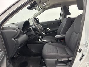 Toyota Yaris Cross bild 13