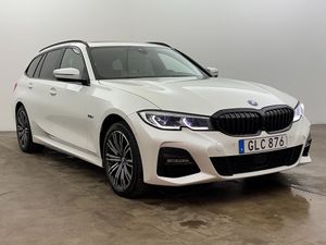 BMW 330 bild 8