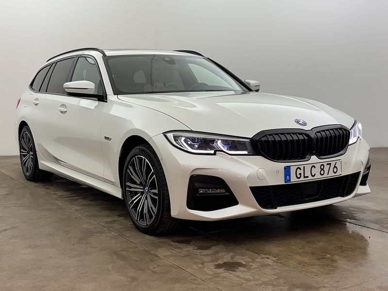 BMW 330 bild 8