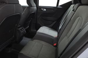 Volvo XC40 bild 13
