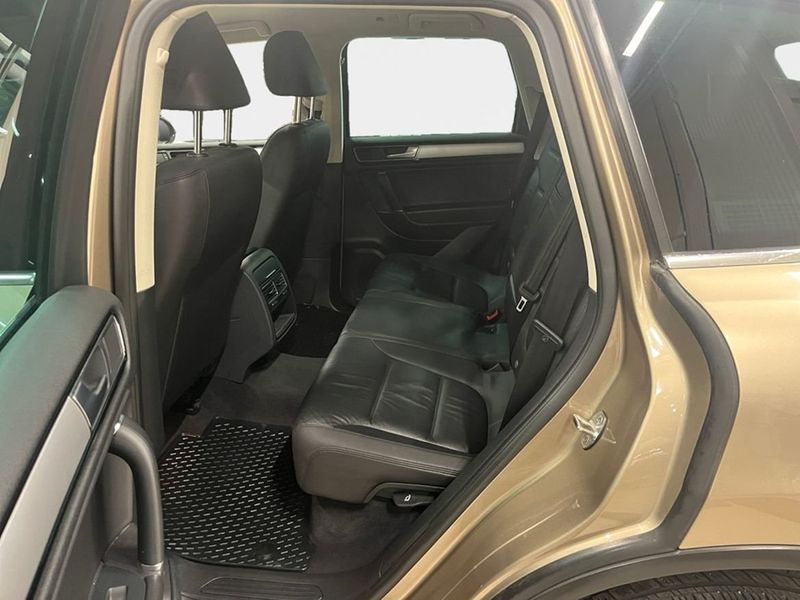 Volkswagen Touareg bild 13
