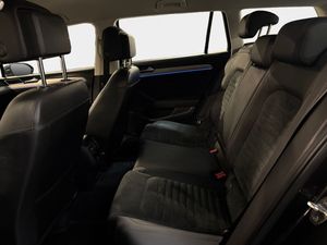 Volkswagen Passat bild 15