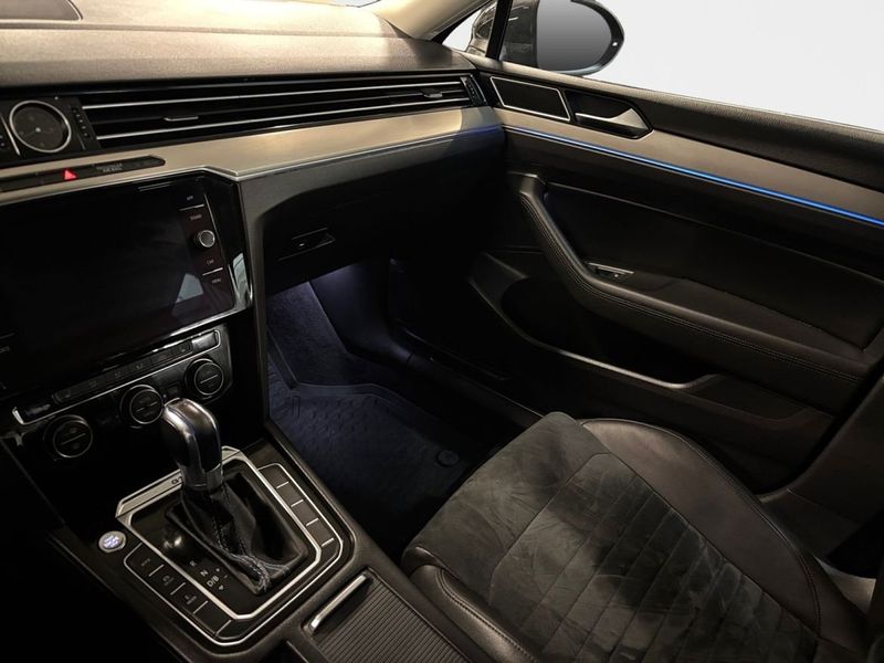 Volkswagen Passat bild 13