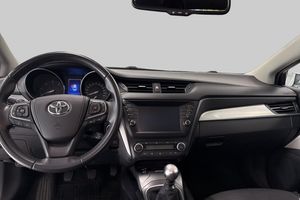 Toyota Avensis bild 10