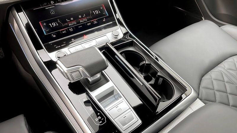 Audi Q7 bild 22
