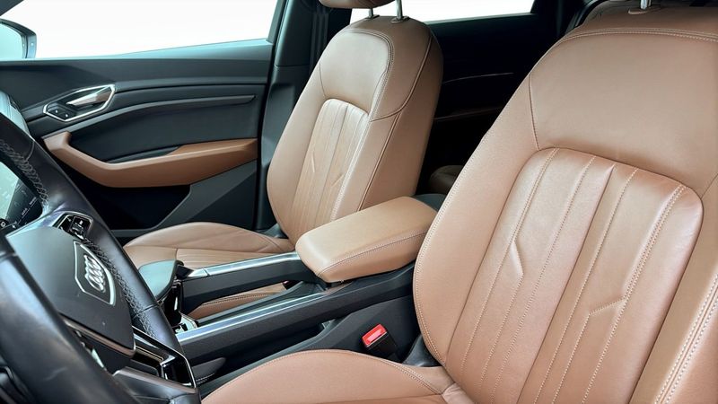 Audi Q8 e-tron bild 8