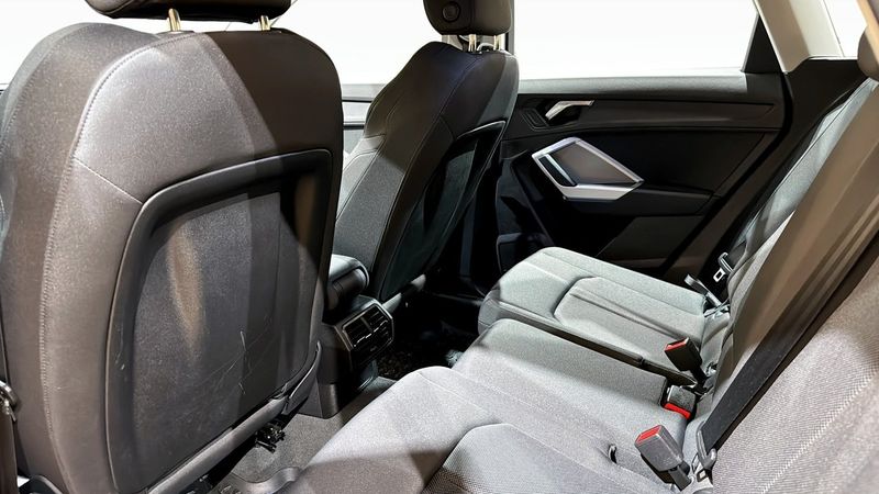 Audi Q3 bild 11