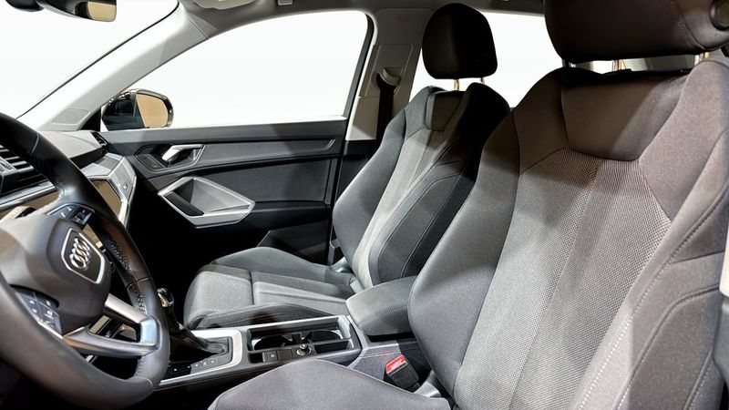 Audi Q3 bild 8