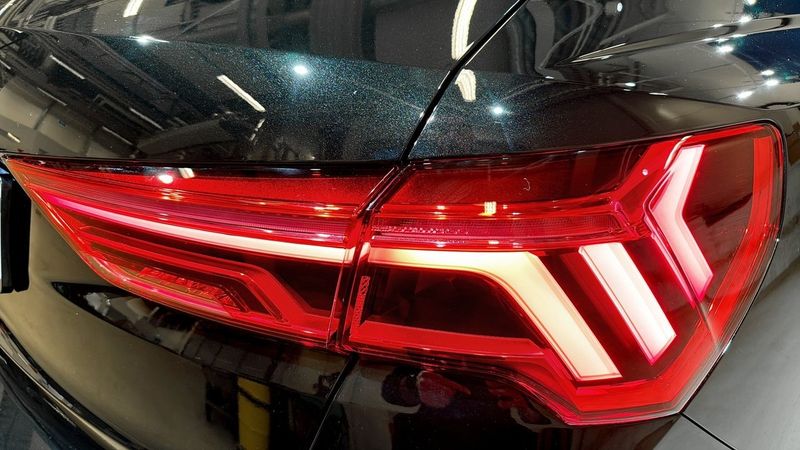 Audi Q3 bild 15