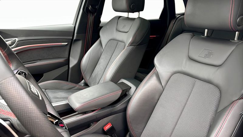 Audi Q8 e-tron bild 9